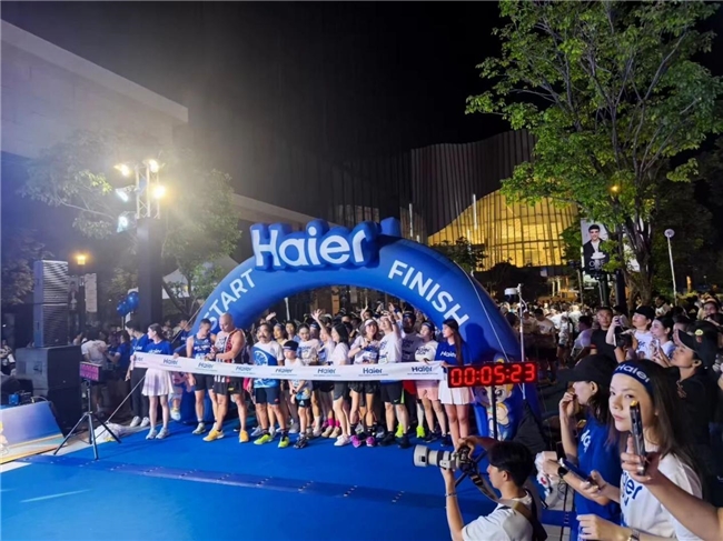 ��4000�˲��룡����̩�������������ɾ����չ�